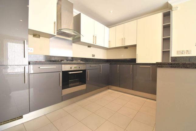 16 Kings Mansions, 350, London Road, Benfleet photo 3