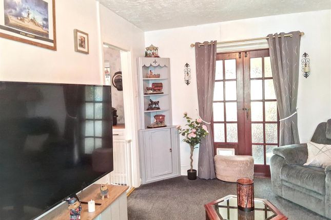 3, Rodmore Crescent, Shepton Mallet photo 3