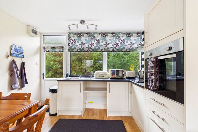 33, Folkstone Hill Chalets, Haverfordwest photo 2