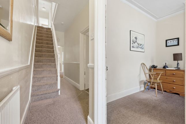 13, Osborne Road, Westcliff-on-sea photo 4