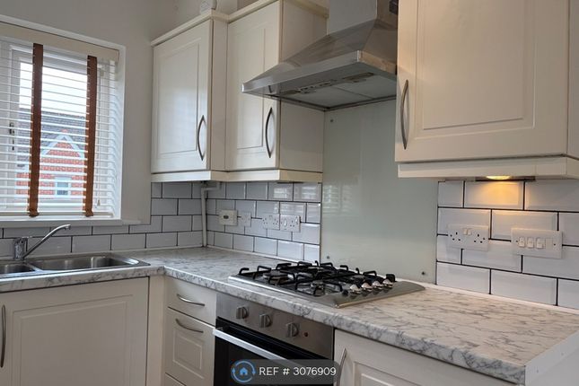 Riverbrook Road West Timperley, Altrincham photo 3