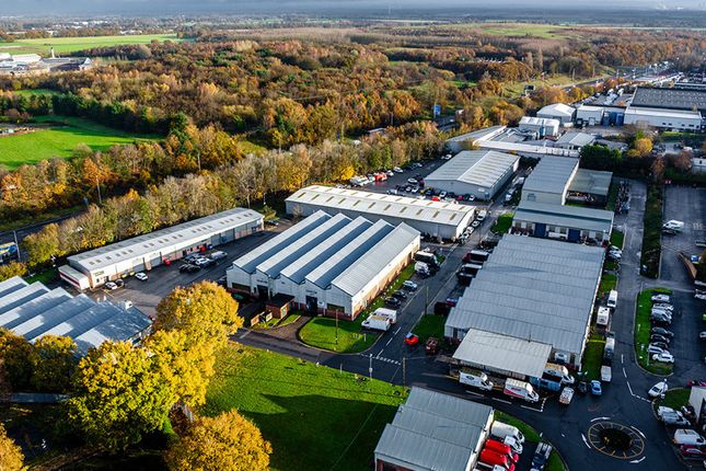 Thumbnail Warehouse to let in Trident Business Park, Daten Avenue, Risley, Warrington, Cheshire