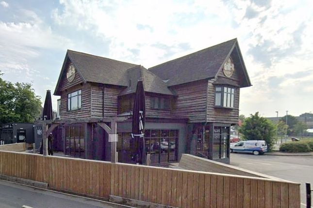 Flat 3 - The Island House, 160, Stafford Road, Wolverhampton photo 4