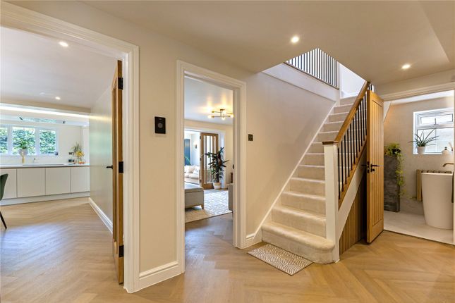 36, Crown Road, Surrey photo 3