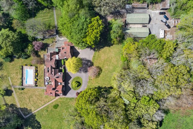 Hewins Wood House, Bradfield, Berkshire photo 2