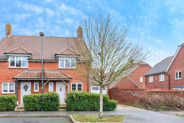 2-bed semi-detached on 3, De Morgan Crescent, Swindon, £270,000