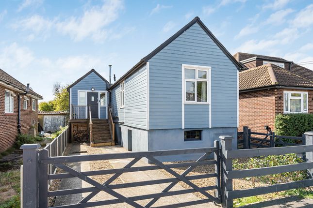 2-bed bungalow on 46, Ayebridges Avenue, Surrey, £395,000