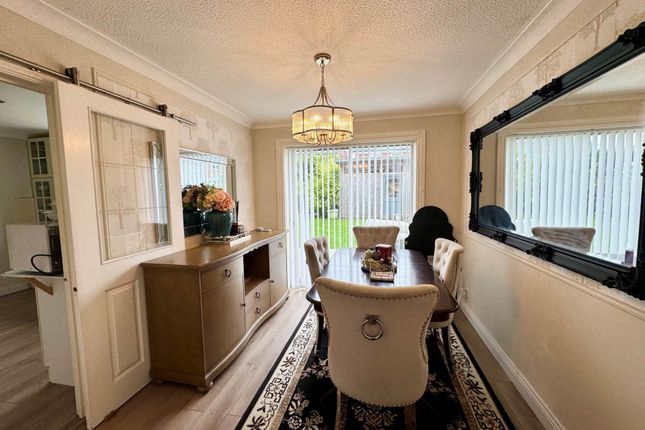 10, Glen Way, Liverpool photo 4