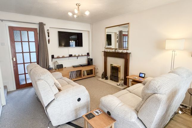 Marston Road, Thame, THAME photo 2