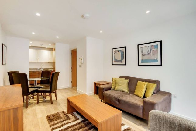 Thumbnail Flat to rent in Steward Street, Tower Hamlets, London