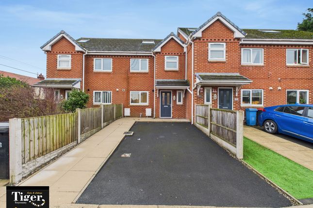 Cam03440G0-Pr0457-Still001