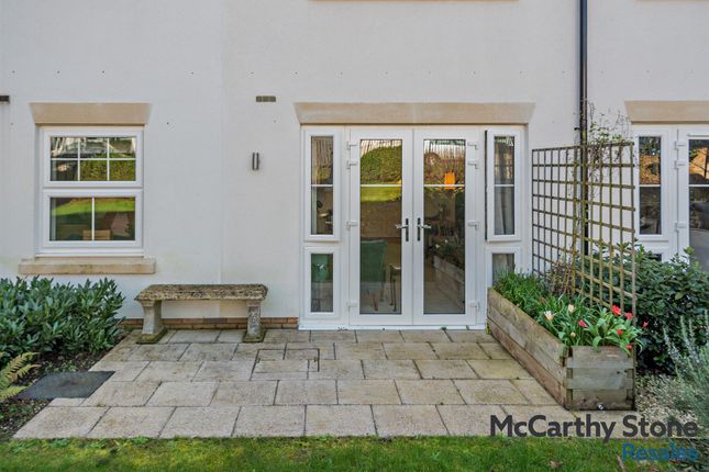 1 Queen Elizabeth Place, Orchard Lane, Alton photo 4