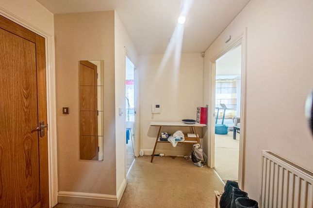 Flat for sale in Miles Close, West Thamesmead