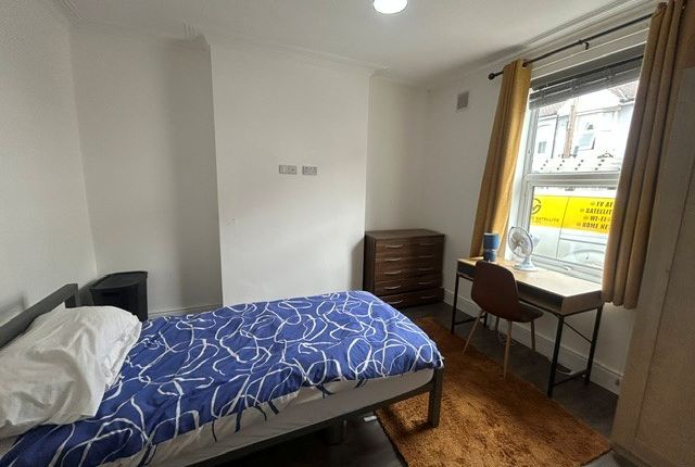 Studio house on Unknown, LINCOLN, £425/mo
