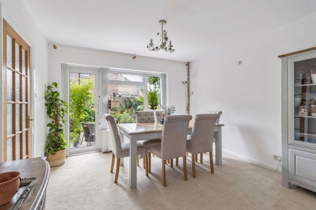 44, Birchmead Avenue, Pinner photo 3