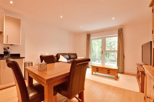 Flat for sale in Sovereign Way, Tonbridge, Kent