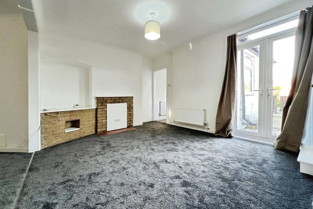 12, Thornton Road, March photo 2