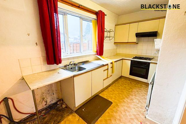 233, Longford Rd W, Stockport,, Manchester photo 5