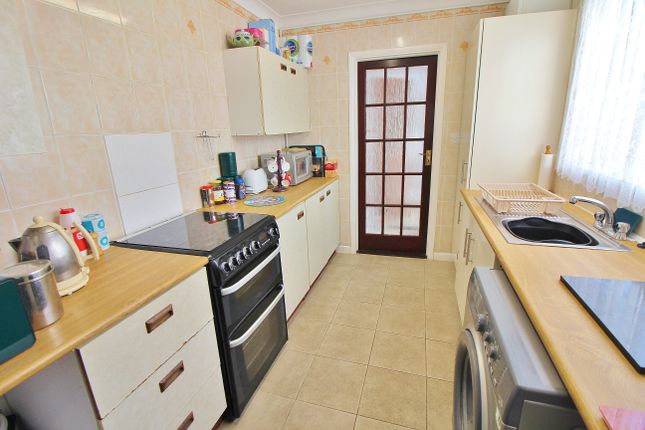 59, Lower Derby Road, Portsmouth photo 4