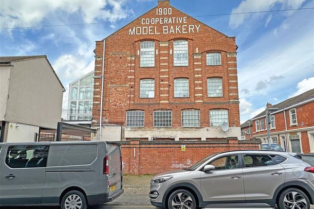 Thumbnail Flat for sale in King Street, Kettering