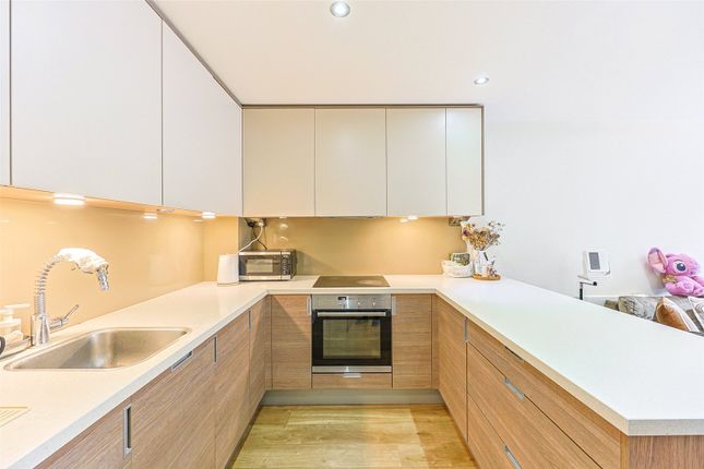 Flat 76, Claremont House, 14, Aerodrome Road, Colindale photo 2