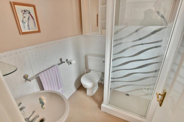 9, Walford Gardens, Wimborne photo 3
