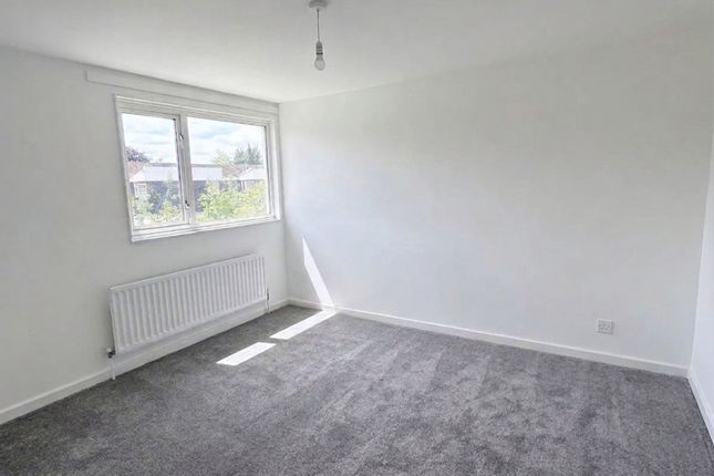 82 Stonedale, Telford photo 3