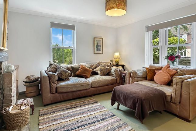 The Old Manse, 31, Glover Street, Over, Cambridge photo 4