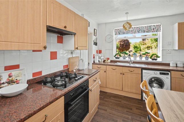 48, Nesfield Road, West Yorkshire photo 4