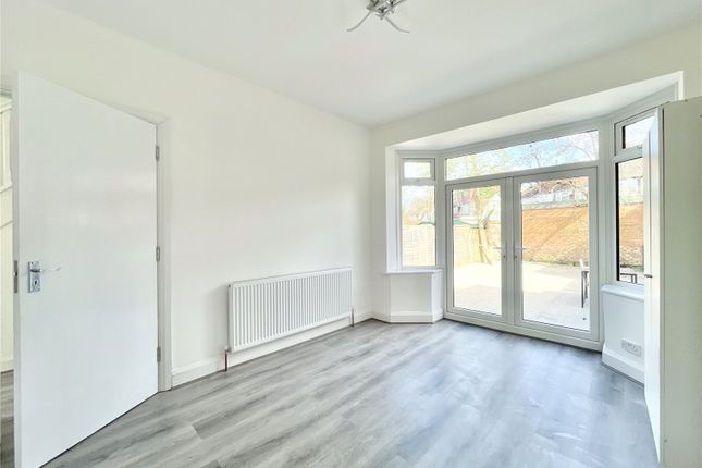 Terraced house to rent in Cornwall Avenue, Southall