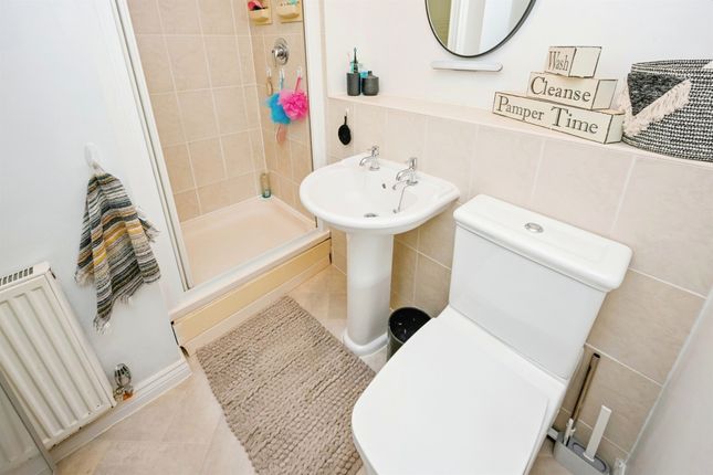 Town house for sale in Timberfield Road, Stafford