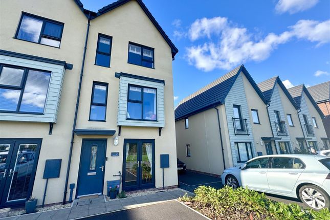 4-bed house on Tallards View, Chepstow, £385,000