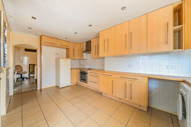 18 Oak Close, Bognor Regis photo 4