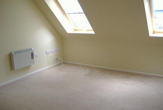 Flat 5 200, Avonmouth Road, Avonmouth photo 5