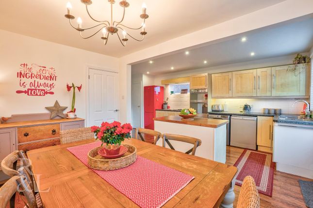 7, Chiltern Rise, Ashby-De-La-Zouch photo 3
