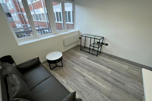 8 Winckley Square, Preston photo 2