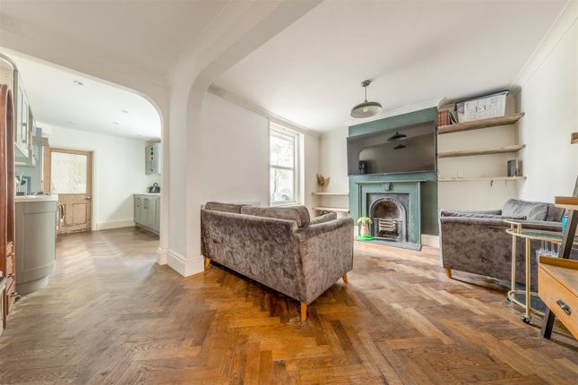Basement, 93, Goldstone Road, Hove photo 4