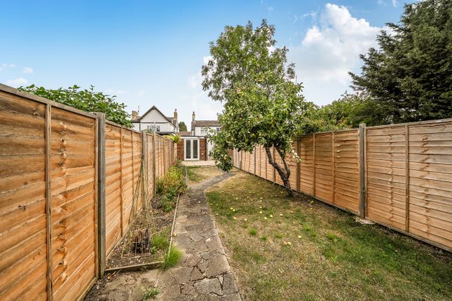 8, Fakeswell Lane, Henlow photo 4