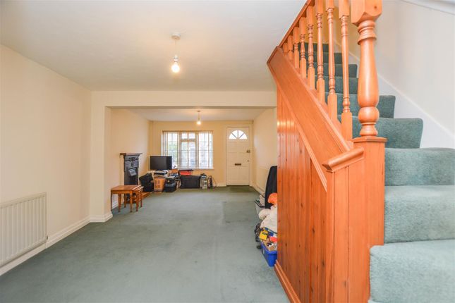 41, Great Eastern Road, Brentwood photo 2