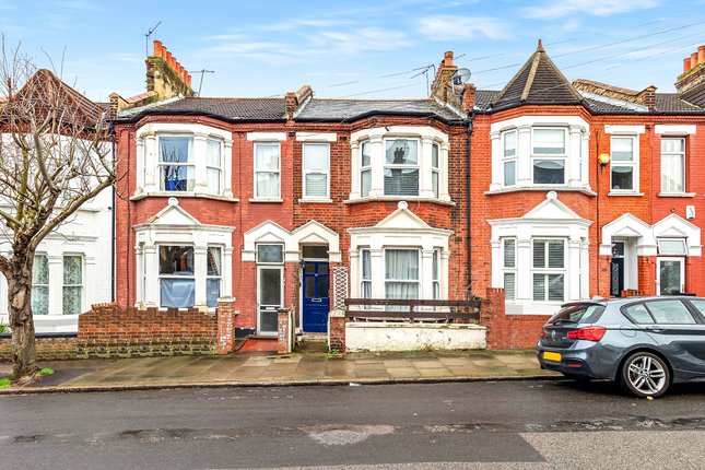 Thumbnail Maisonette for sale in Plum Lane, Plumstead, London