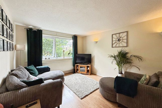 108, Henley Drive, Camberley photo 2