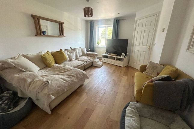 97, Phoenix Way, Bristol photo 2