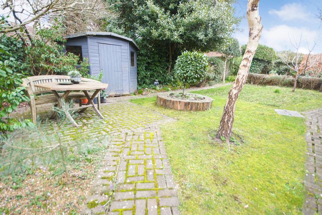 2 Norman Gate, 12, Hastings Road, Battle photo 3