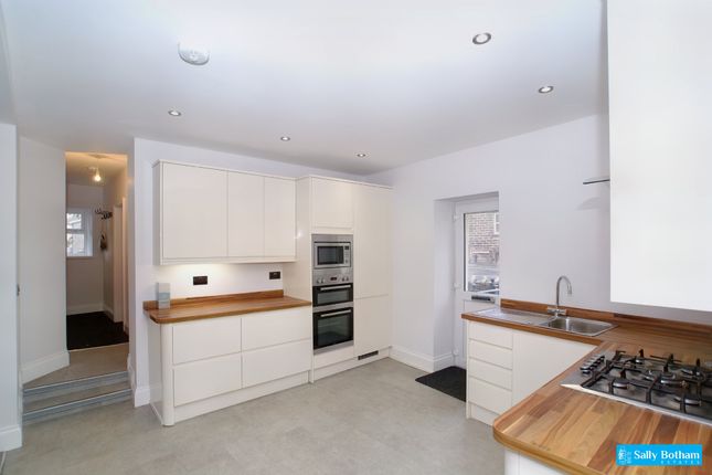 72, Rutland Street, Matlock photo 3