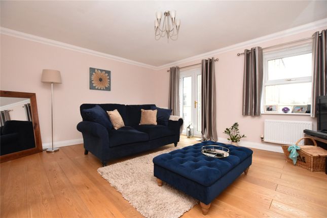 3, Cavendish Mews, Bradford photo 3
