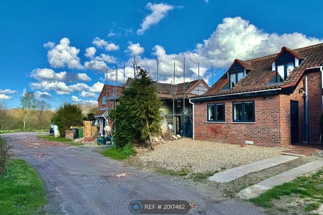 End terrace house to rent in A Scarning Fen, Dereham