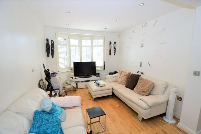 1, Cameron Road, London photo 4