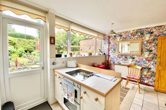 9, Monks Orchard, Dartford photo 5