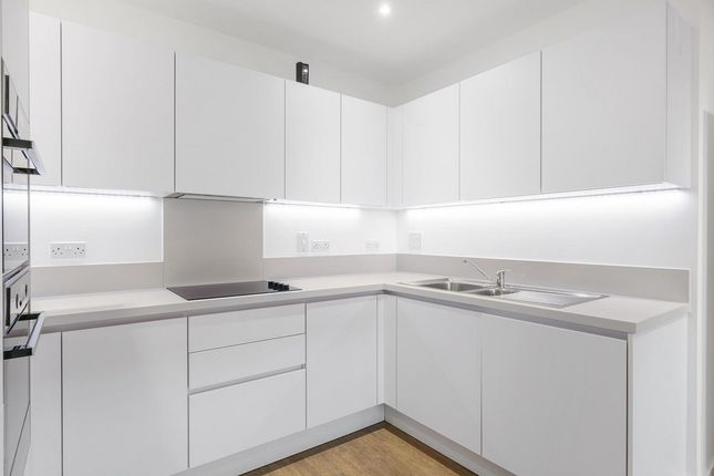 Thumbnail Flat to rent in Pipit Drive, London