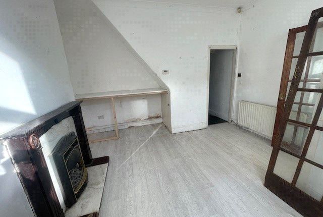 4, McCreton Street, Middlesbrough photo 2